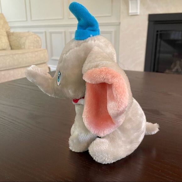 Disneyland Walt Disney World Vintage Dumbo Stuffed Elephant Plush Toy with hat - Picture 5 of 5